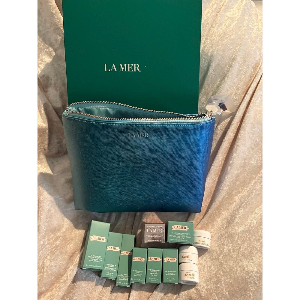 La Mer skincare set of 11 plus bag and box